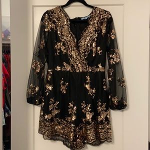 Black sequins long sleeve romper